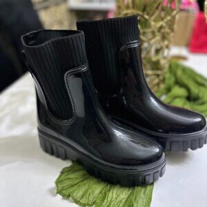 Rubber Chelsea Boots Waterproof Size: 8